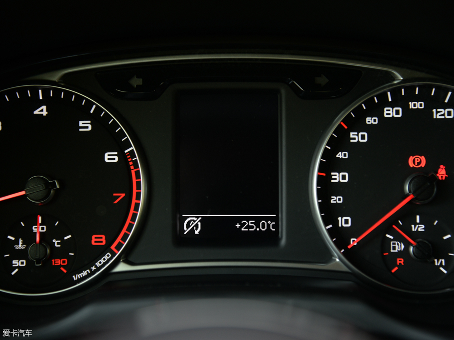 2016WA1 30 TFSI Sportback \Ӱ