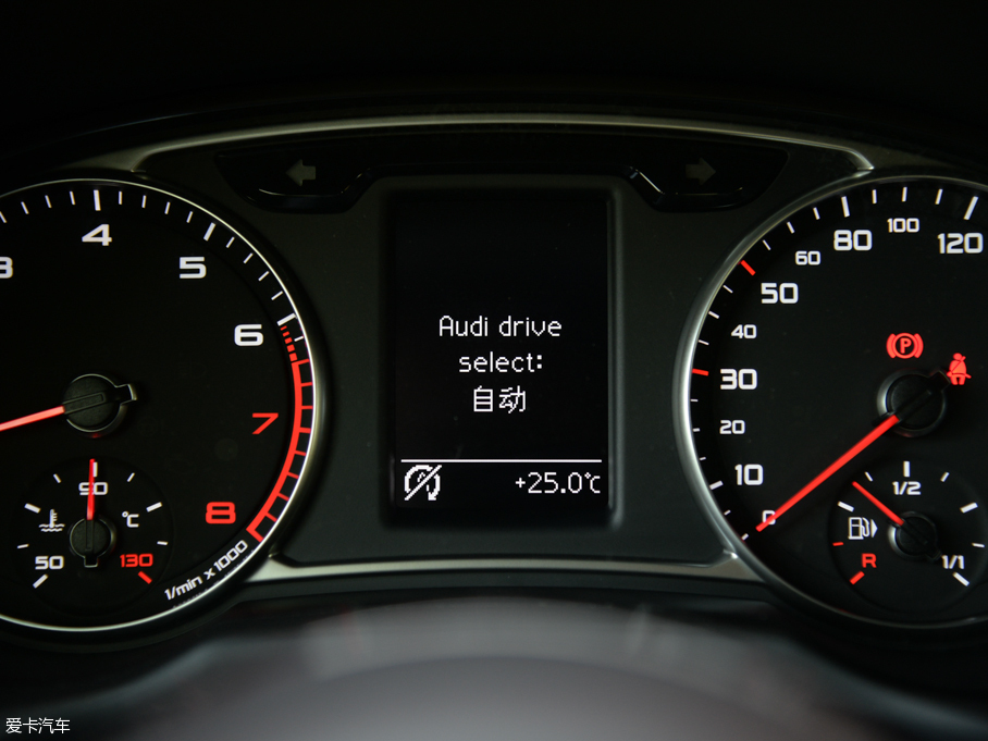 2016WA1 30 TFSI Sportback \Ӱ