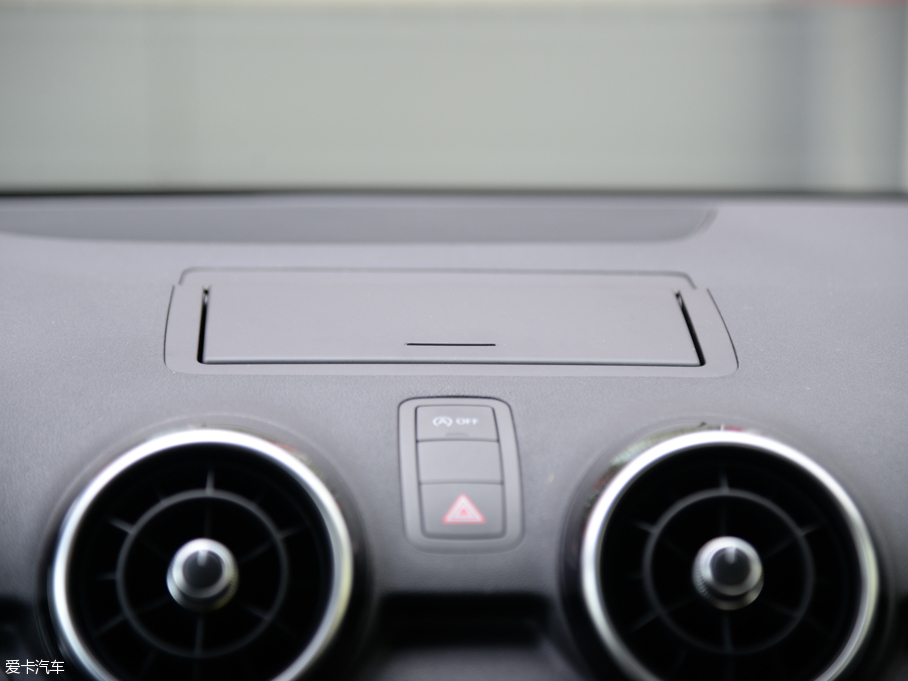 2016WA1 30 TFSI Sportback \Ӱ