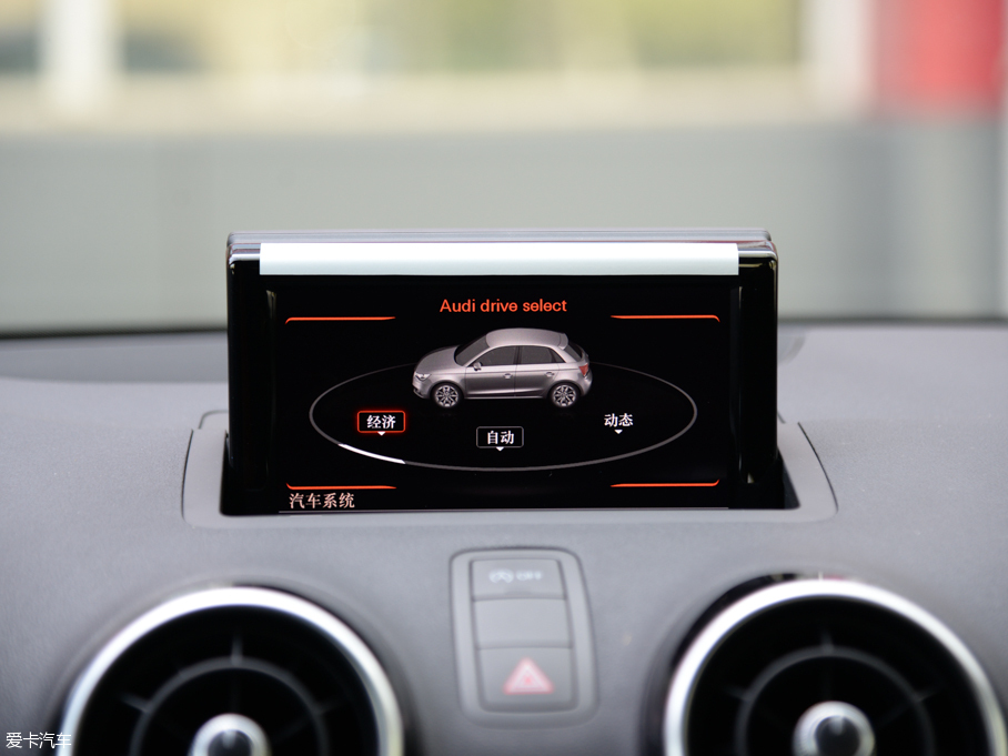 2016WA1 30 TFSI Sportback \Ӱ