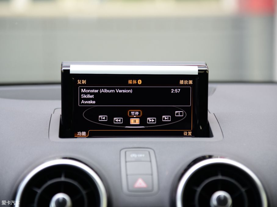 2016WA1 30 TFSI Sportback \Ӱ