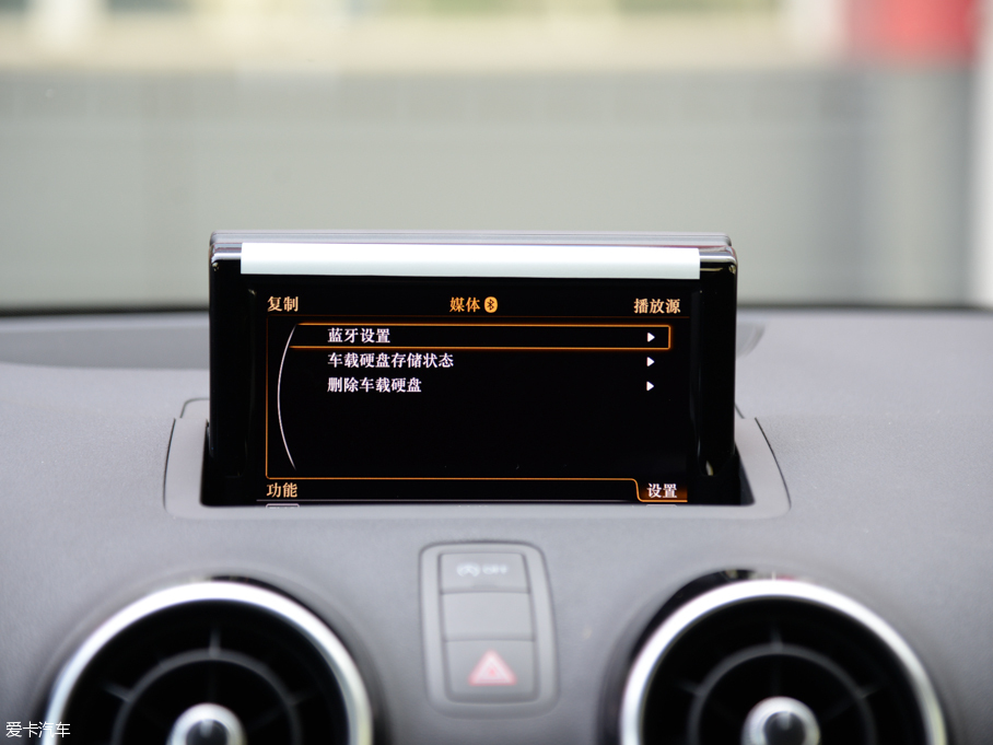 2016WA1 30 TFSI Sportback \Ӱ