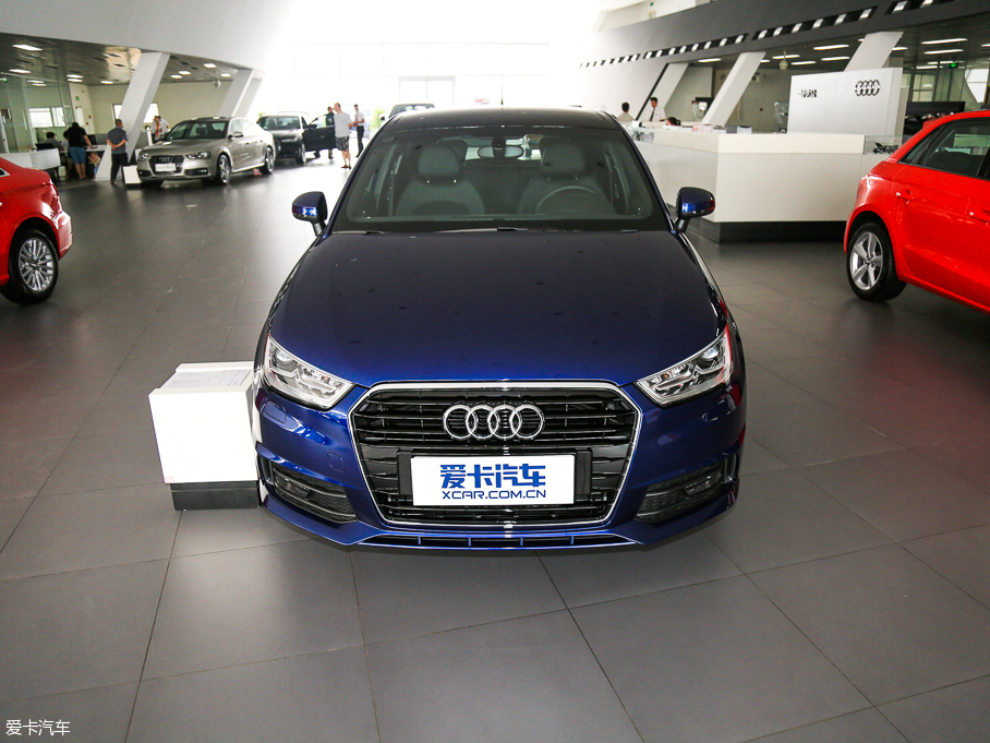2016WA1 30 TFSI Sportback \Ӱ