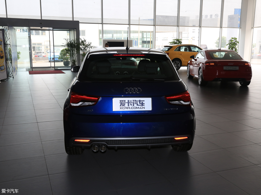 2016WA1 30 TFSI Sportback \Ӱ