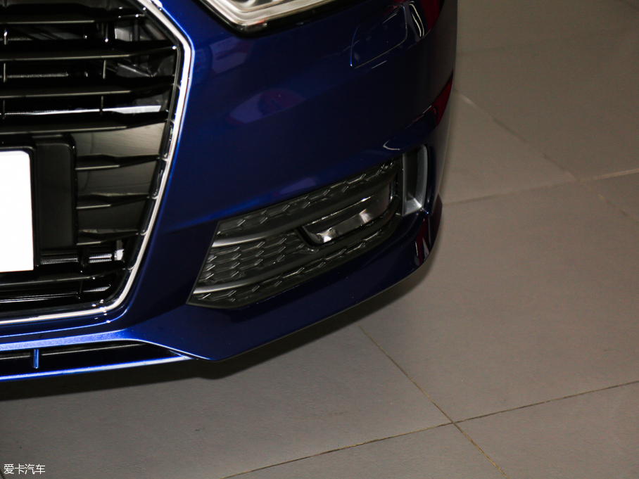 2016WA1 30 TFSI Sportback \Ӱ