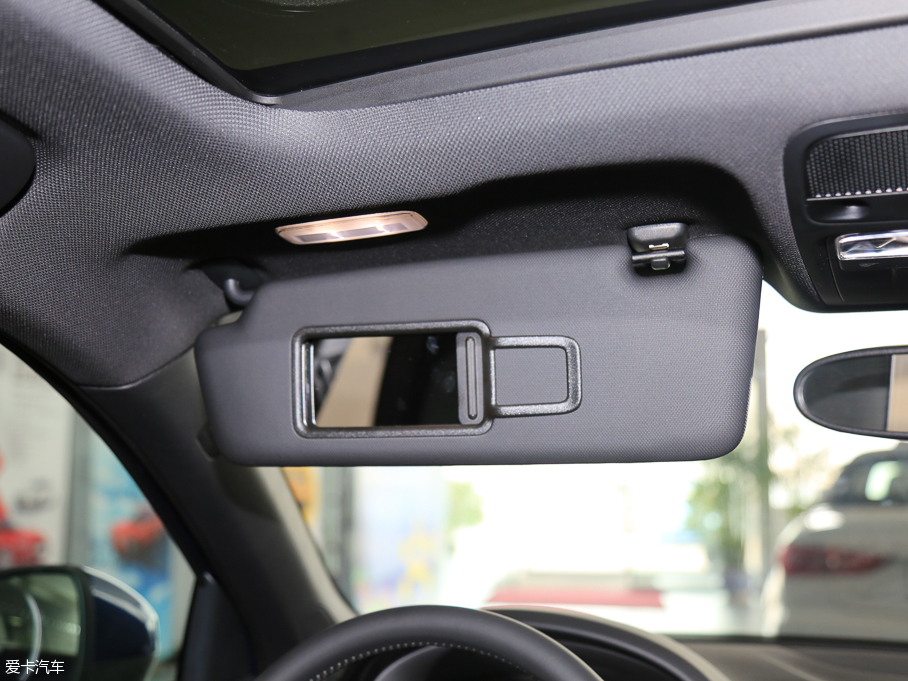 2016WA1 30 TFSI Sportback \Ӱ