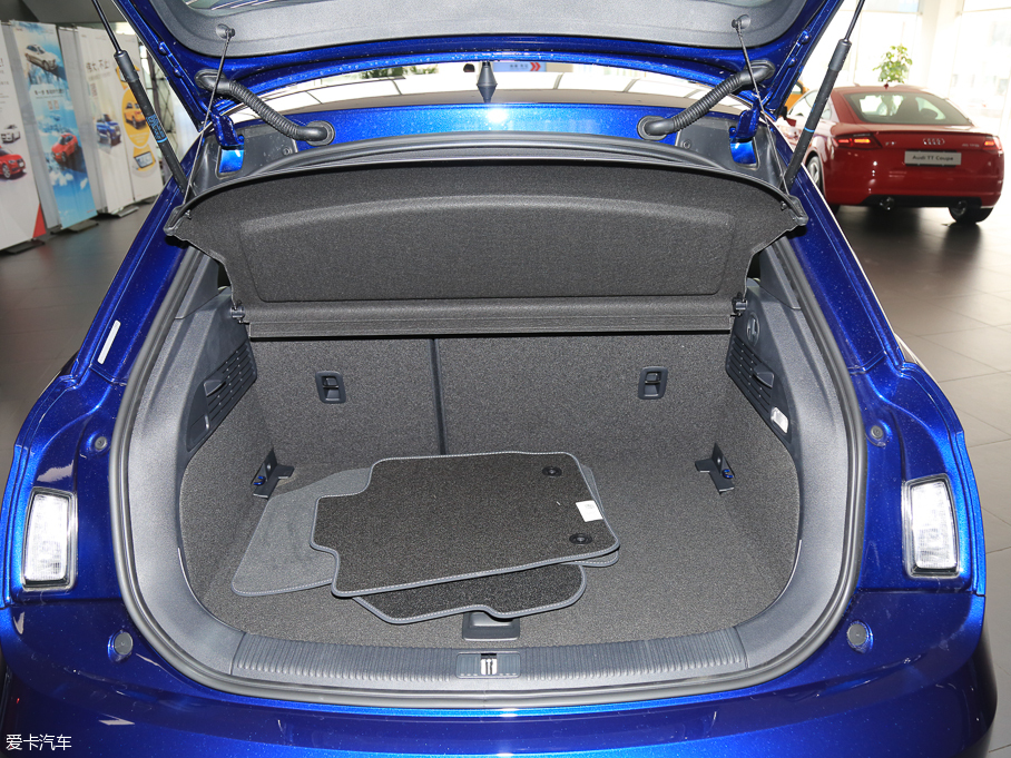 2016WA1 30 TFSI Sportback \Ӱ