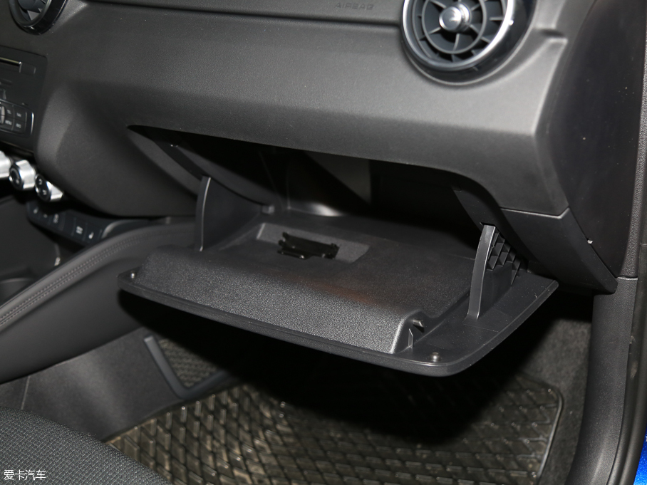 2016?yun)WA1 30 TFSI Sportback \(yn)(dng)