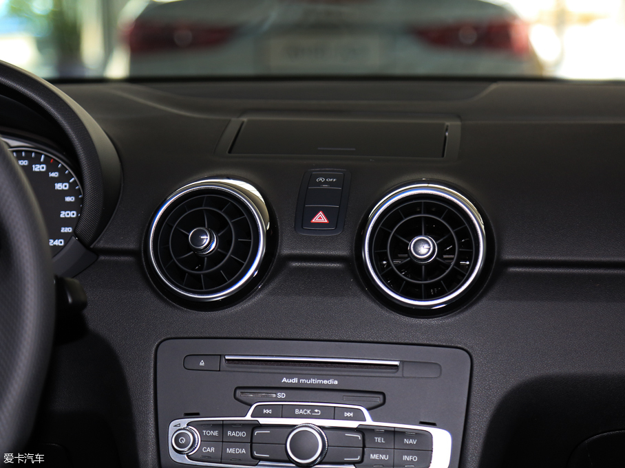 2016WA1 30 TFSI Sportback \Ӱ