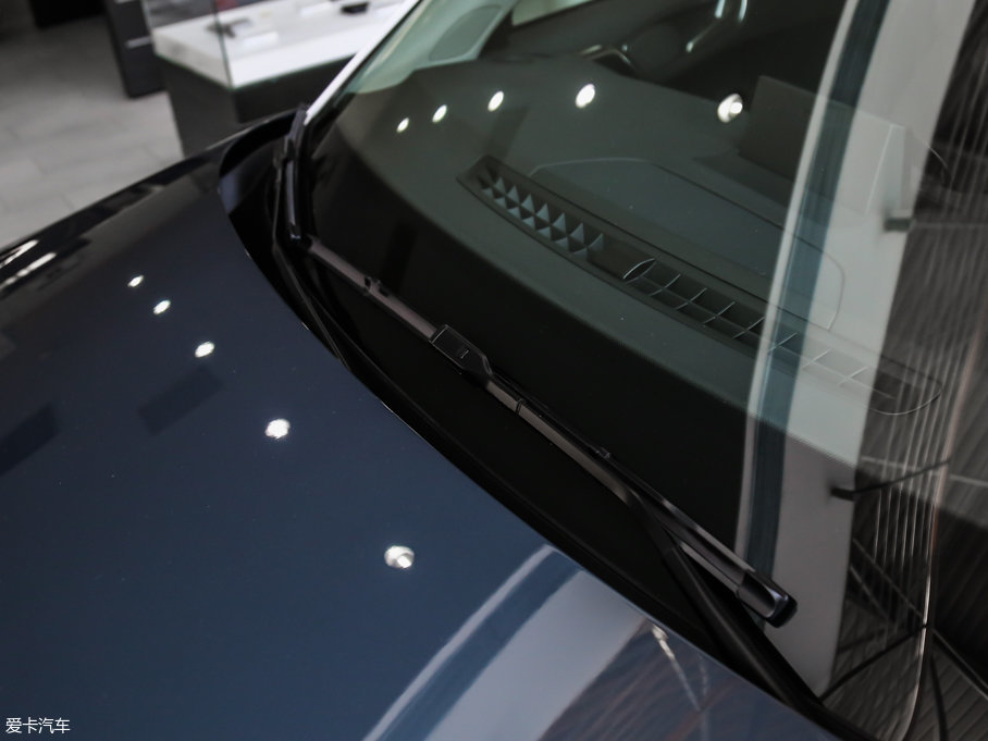 2016WA1 30 TFSI Sportback Lа