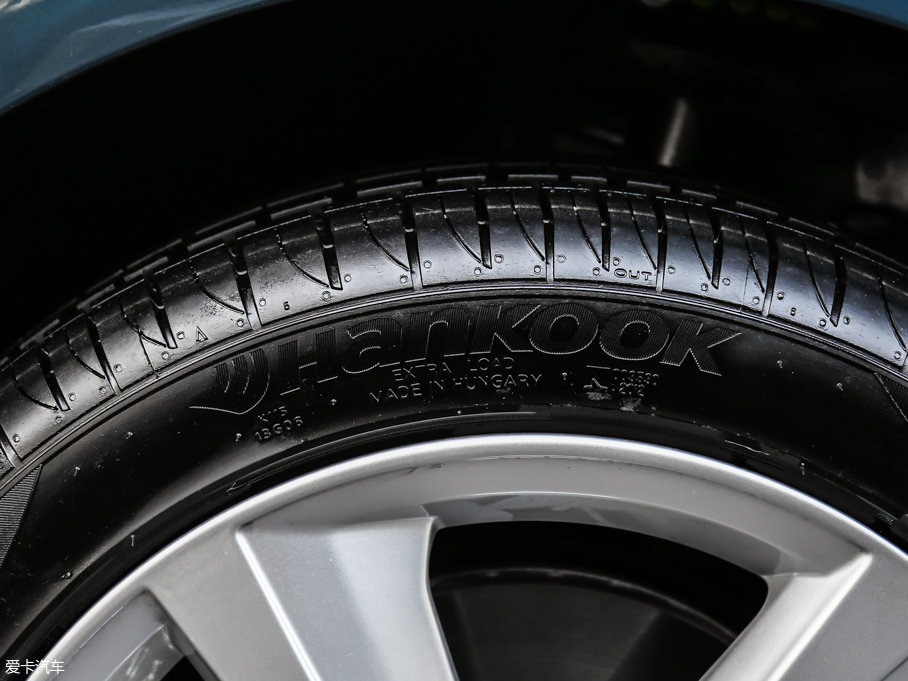 2016?yun)WA1 30 TFSI Sportback L(fng)а