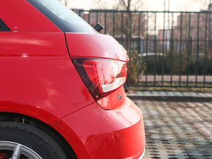 201630 TFSI Sportback \Ӱ ^