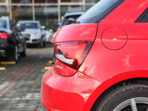 201630 TFSI Sportback \Ӱ ^