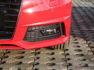 201630 TFSI Sportback \Ӱ ǰF