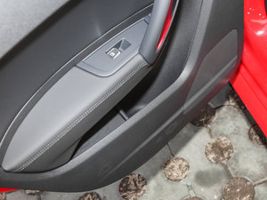 201630 TFSI Sportback \Ӱ g