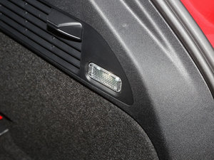 201630 TFSI Sportback \Ӱ g