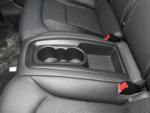 201630 TFSI Sportback \Ӱ g