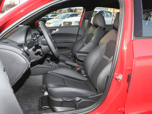 201630 TFSI Sportback \Ӱ {