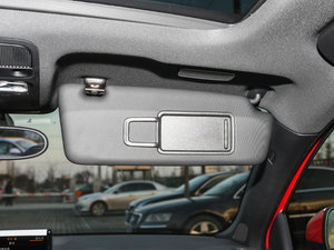 201630 TFSI Sportback \Ӱ g