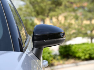 201630 TFSI Sportback \Ӱ ҕR