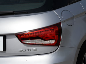 201630 TFSI Sportback \Ӱ ^