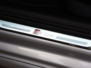 201630 TFSI Sportback \Ӱ g