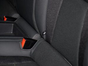 201630 TFSI Sportback \Ӱ g