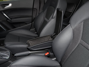 201630 TFSI Sportback \Ӱ g