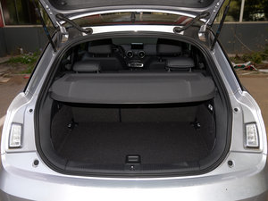 201630 TFSI Sportback \Ӱ g