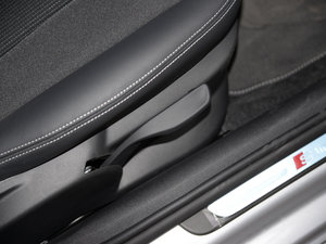 201630 TFSI Sportback \Ӱ g