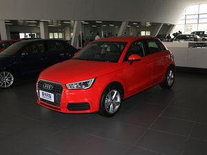 2016款30 TFSI Sportback 风尚版 左前45度