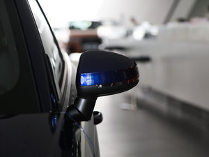 201630 TFSI Sportback \Ӱ ҕR