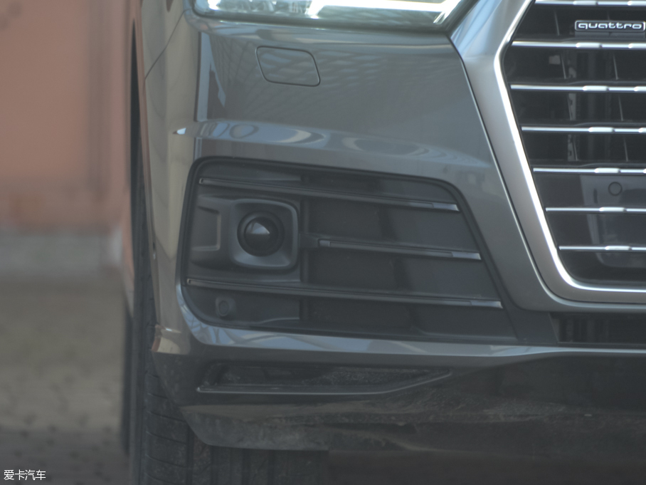 2016WQ7 45 TFSI S line\