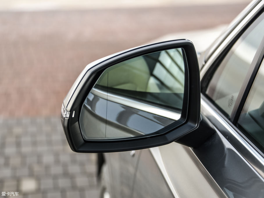 2016?yun)WQ7 45 TFSI S line\(yn)(dng)