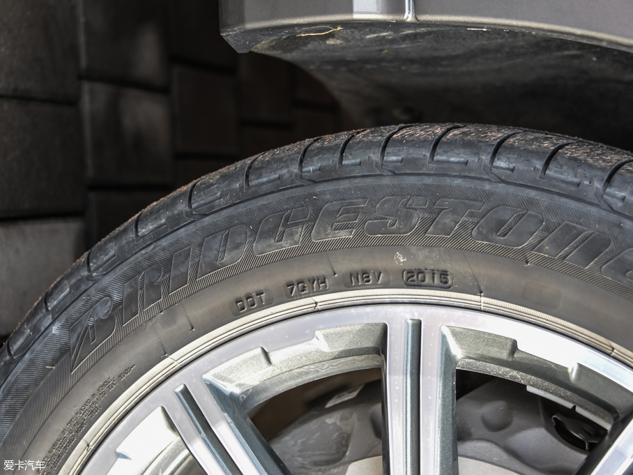 2016?yun)WQ7 45 TFSI S line\(yn)(dng)