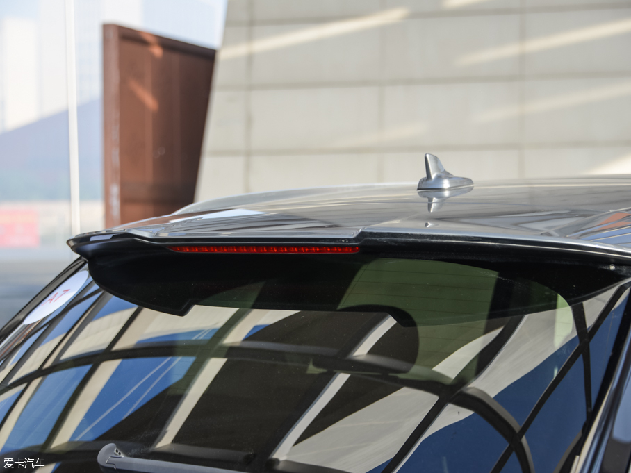 2016WQ7 45 TFSI S line\