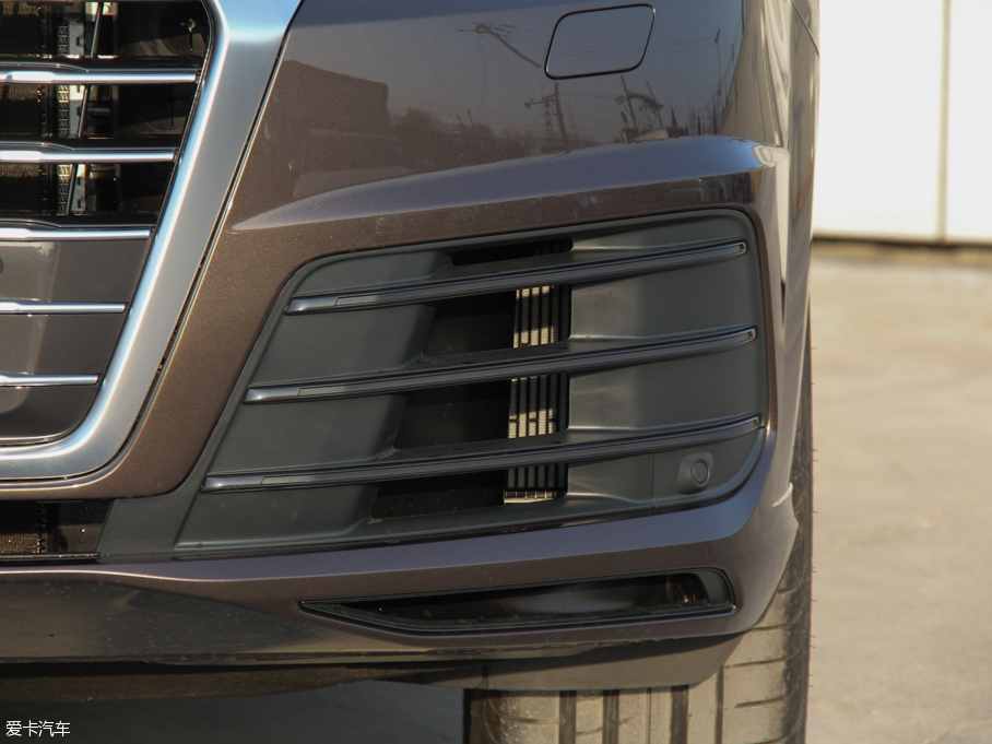 2016WQ7 45 TFSI S line\