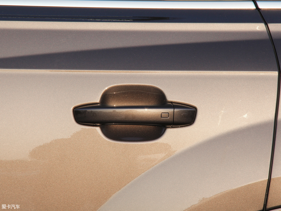 2016WQ7 45 TFSI S line\