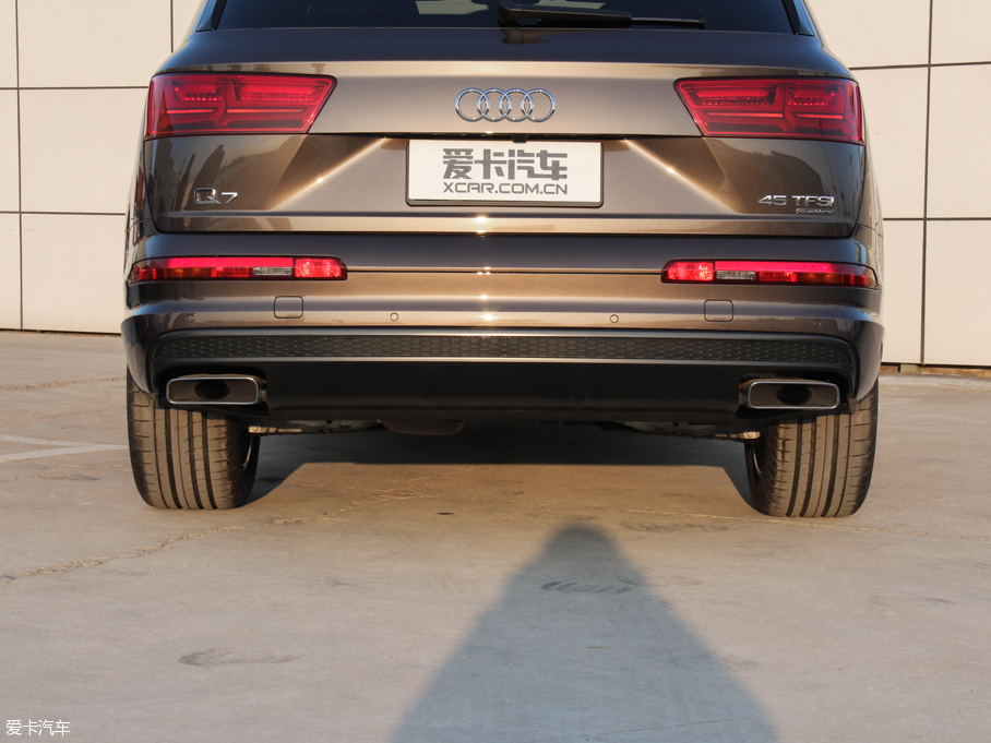 2016WQ7 45 TFSI S line\