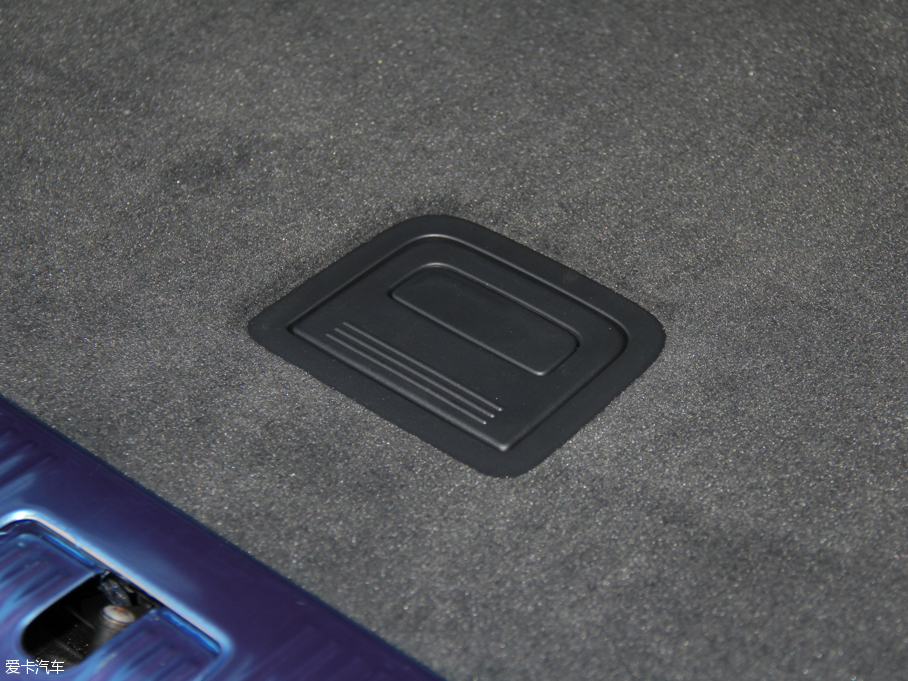 2016WQ7 45 TFSI S line\