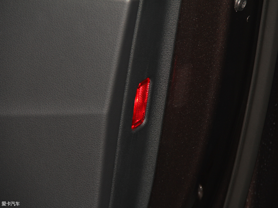 2016WQ7 45 TFSI S line\