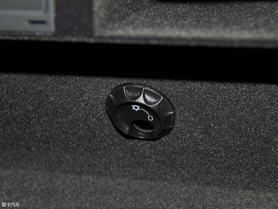 2016WQ7 45 TFSI S line\