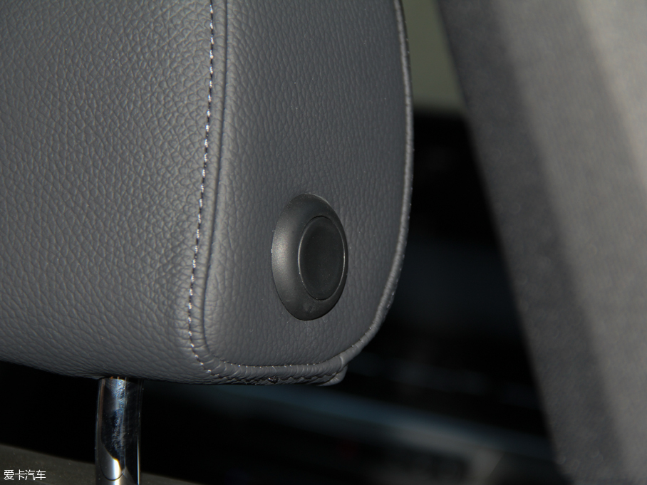 2016WQ7 45 TFSI S line\