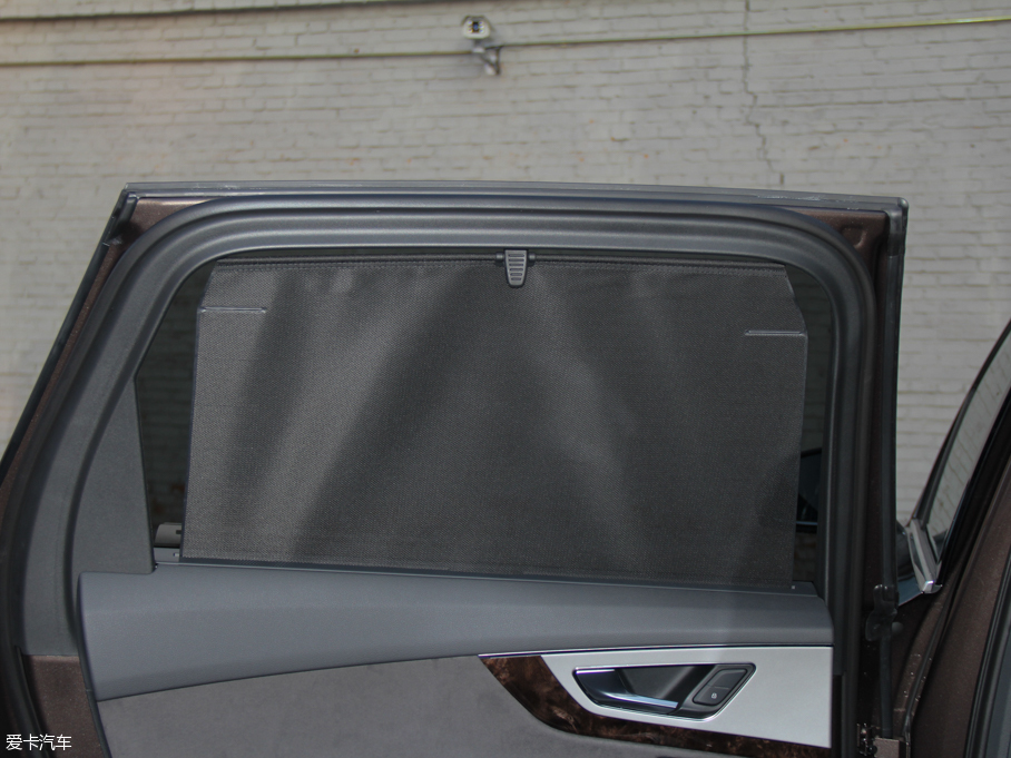 2016WQ7 45 TFSI S line\