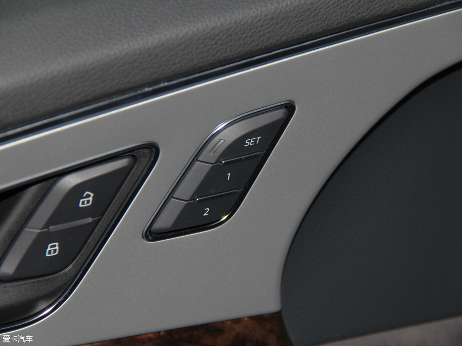 2016WQ7 45 TFSI S line\