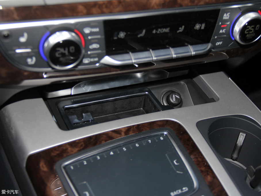 2016WQ7 45 TFSI S line\