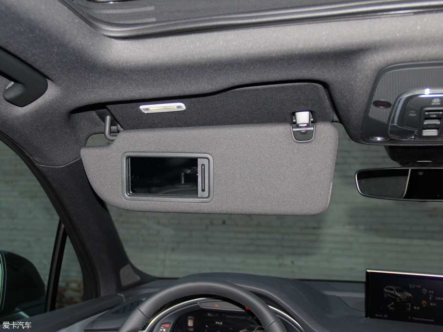 2016WQ7 45 TFSI S line\