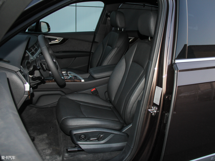 2016?yun)WQ7 45 TFSI S line\(yn)(dng)