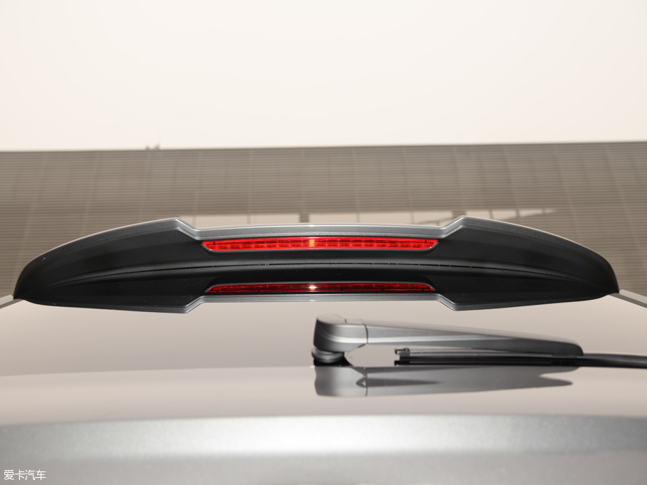 2016WQ7 40 TFSI S line\