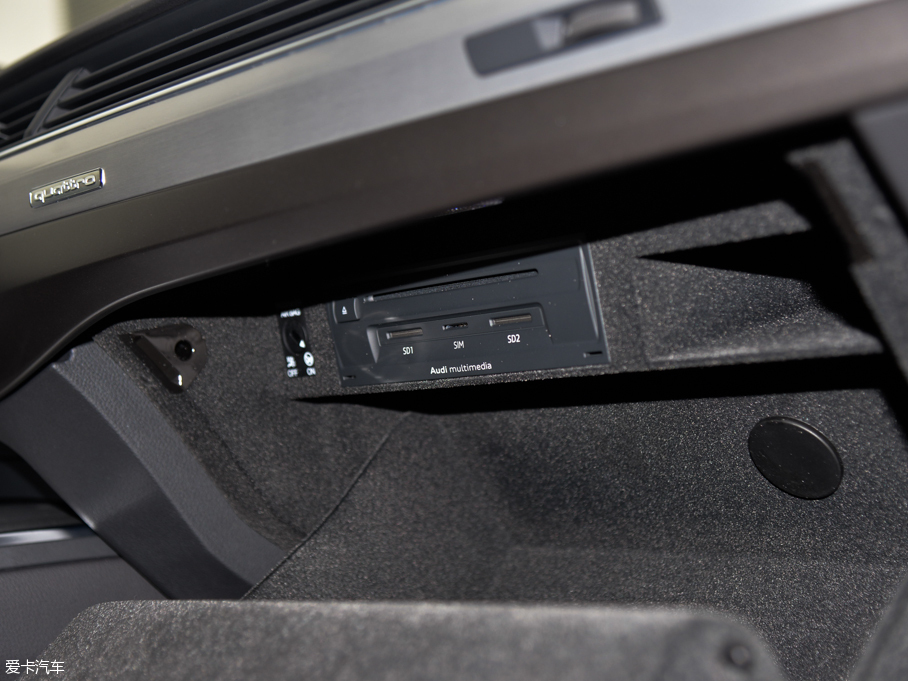 2016WQ7 40 TFSI S line\